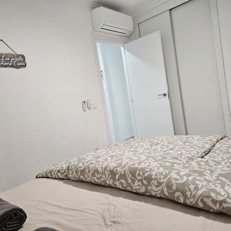 Hda Apartment 2. Torrevieja Bagian luar foto
